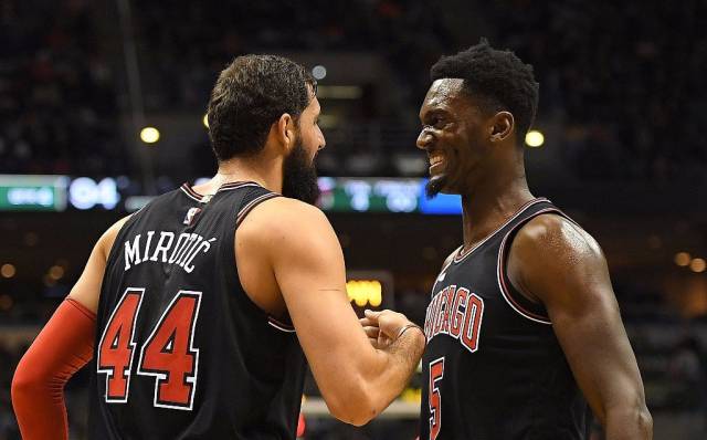 斯卡洛尼：祝贺对手发挥出色；奥塔门迪没出场是出于保护考虑（斯卡洛尼称赞对手发挥出色：为保护奥塔门迪未让其出场）