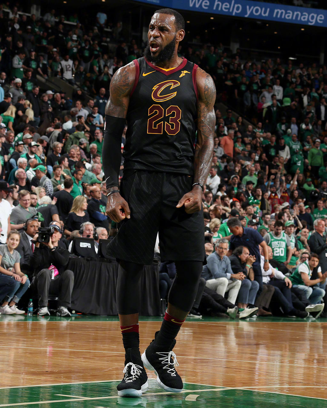 贝克汉姆谈迈阿密夺冠：这无疑是我职业生涯中最棒的时刻之一（贝克汉姆称迈阿密夺冠为其职业生涯高光时刻之一）