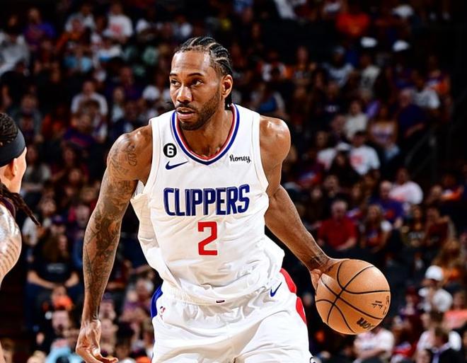 足坛一些球员会不会是有其他副业……？（一些足坛球员是否身兼副业？）