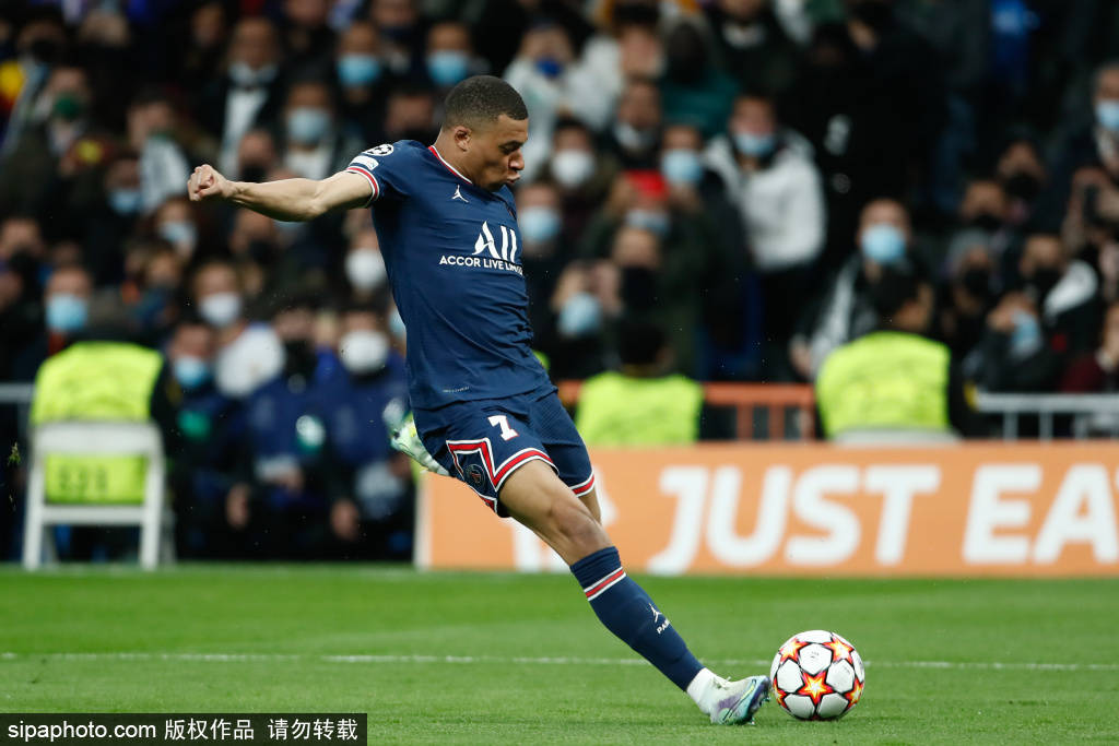 中投的神！西亚卡姆命中0.1秒准绝杀，步行者2分险胜公牛（0.1秒准绝杀！西亚卡姆中投发威，步行者2分险擒公牛）