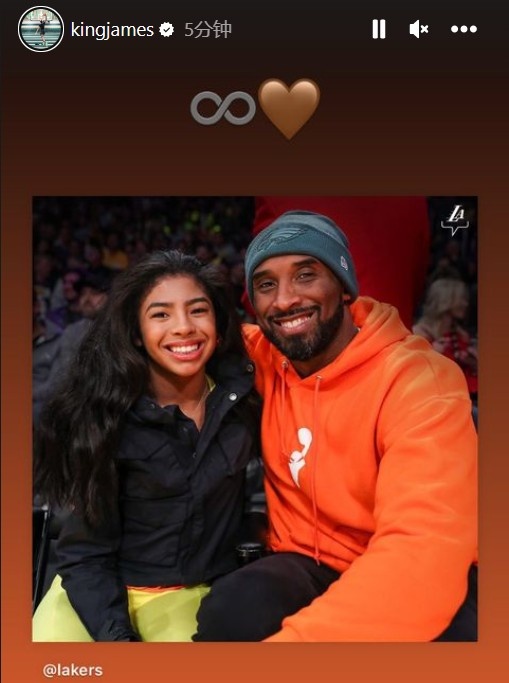 世体：奥尔莫左肩脱臼恢复良好，预计伤缺一个月（世体：奥尔莫左肩脱臼恢复顺利，预计将缺阵约四周）