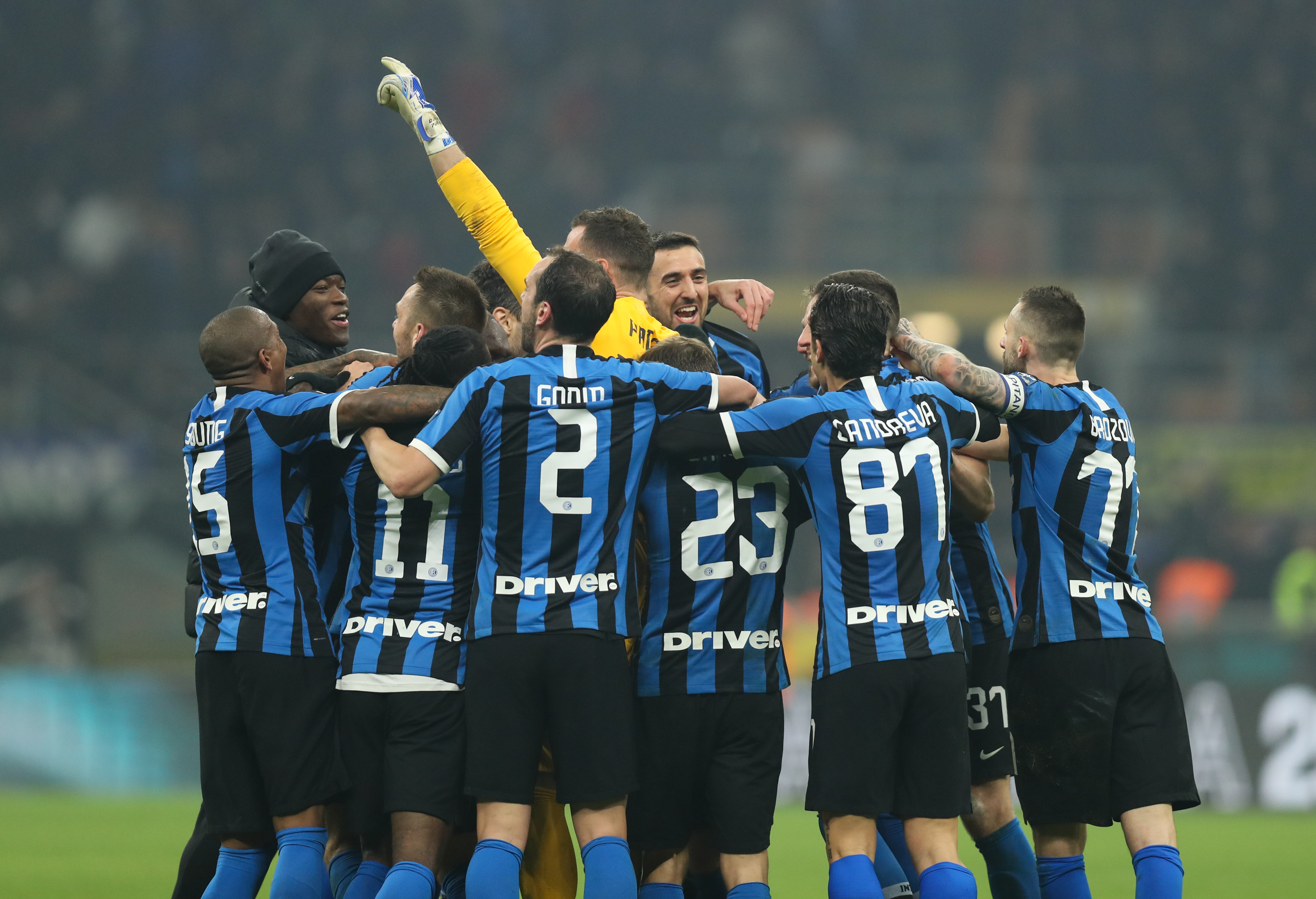 火力凶猛！本赛季欧冠拜仁进球并列最多，击中门框次数最多（拜仁欧冠火力爆表：本赛季进球并列第一，击中门框次数居首）