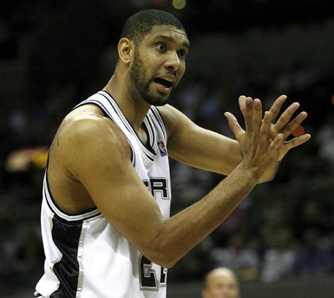 年轻门将迅速成长，被誉为未来之星（年轻门将飞速进步，被视为明日之星）