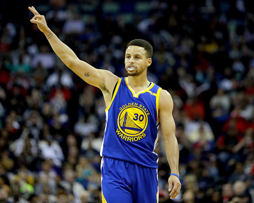 东体：邵佳一在推进国足新老交替过程中需要打造“嫡系部队”（东体：邵佳一推进国足新老更替，亟需组建自己的核心班底）