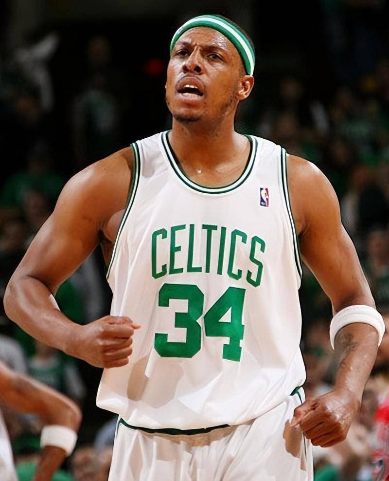 三节打卡！亚历山大正负值+43，继续领跑联盟正负值榜单（三节下班！亚历山大+43正负值，继续领跑联盟正负值榜）