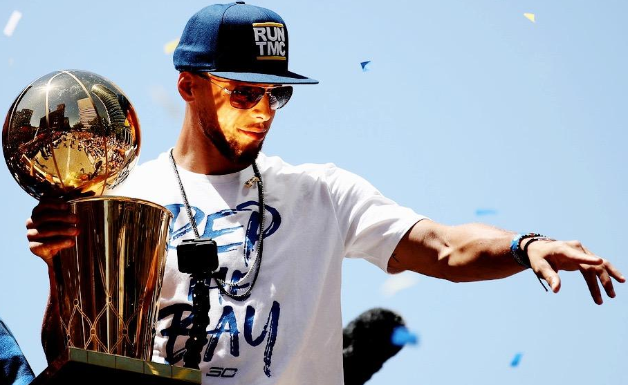 达维多维奇：离开沙特因为家人更重要；现在只想留在欧洲（达维多维奇：家人为先决定告别沙特 目前只考虑留在欧洲）