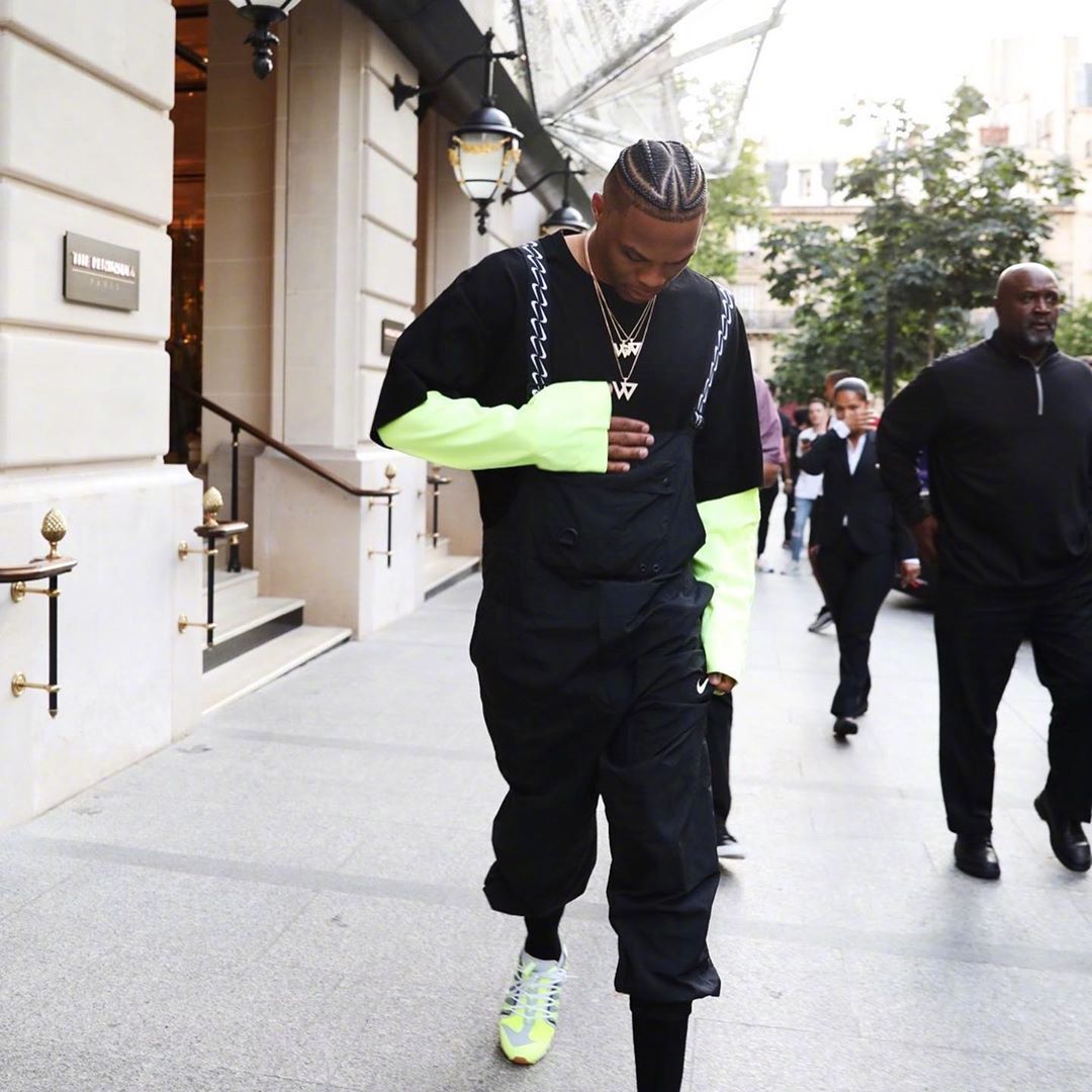 中俄古典式摔跤技术交流 七日切磋共促水平提升（中俄古典式摔跤技术互鉴：七天切磋共进步）